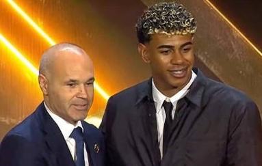 系统总结：什么是“认知盈余”？解析为什么博弈是人类高级精神活动的投射。（综述：什么是“认知盈余”？为何博弈映射人类的高阶精神活动）