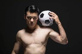 米体：尤文希望在20天内通过卖人得到大约1亿欧元