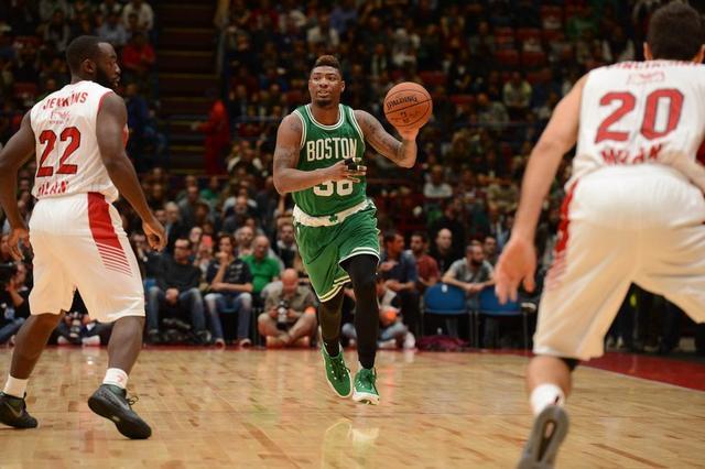 使得赞助商 使得赞助商