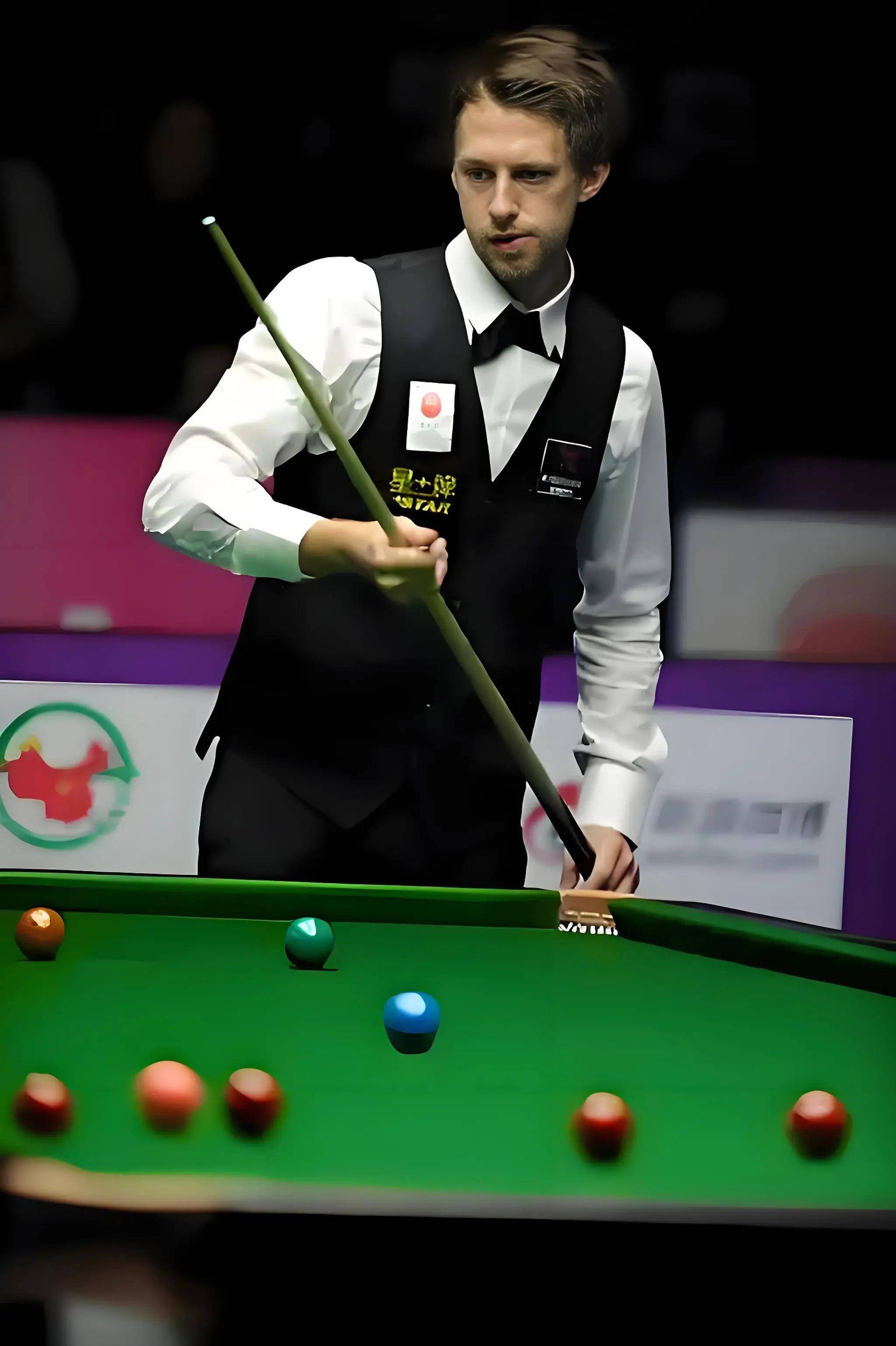 头球破门 头球破门